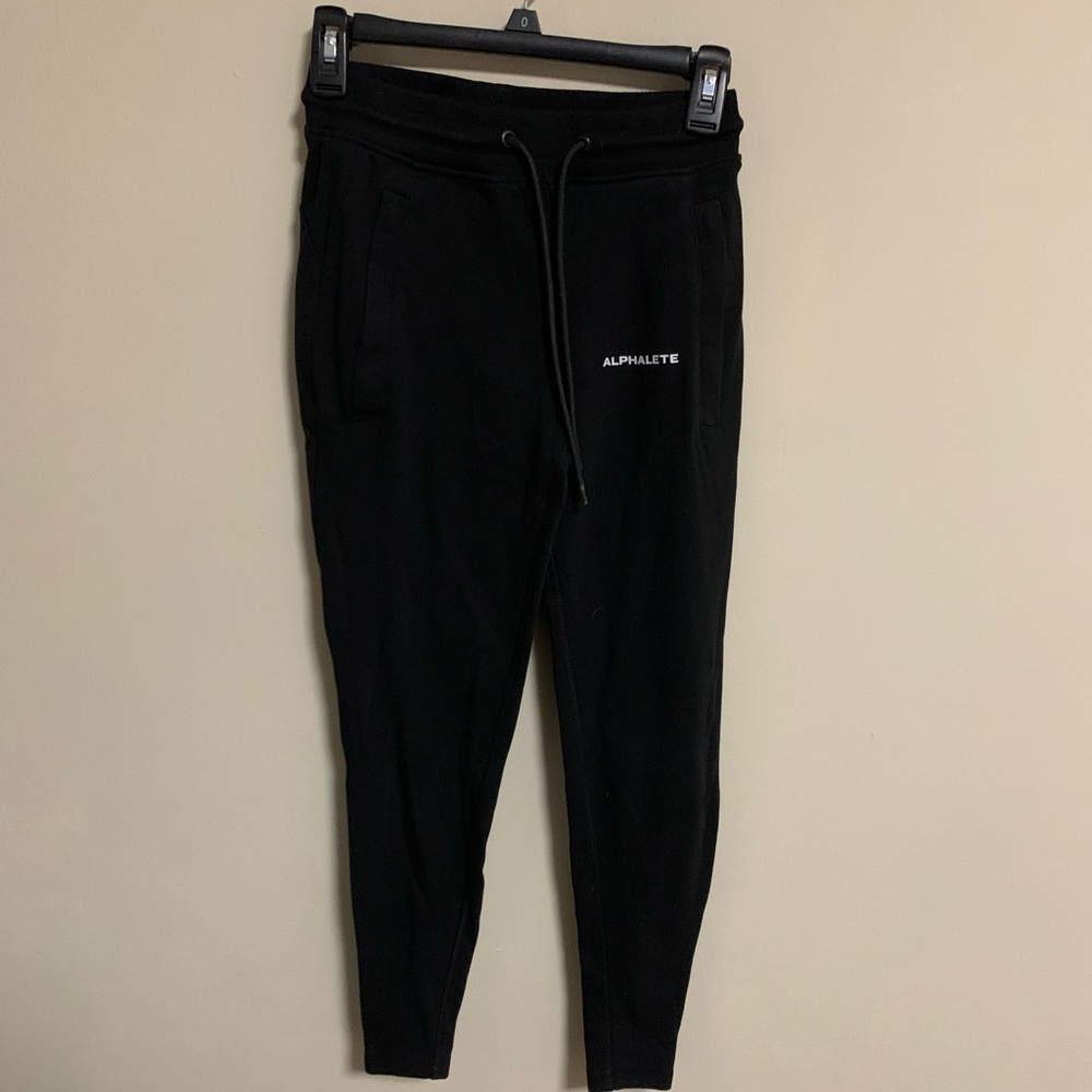 Alphalete joggers